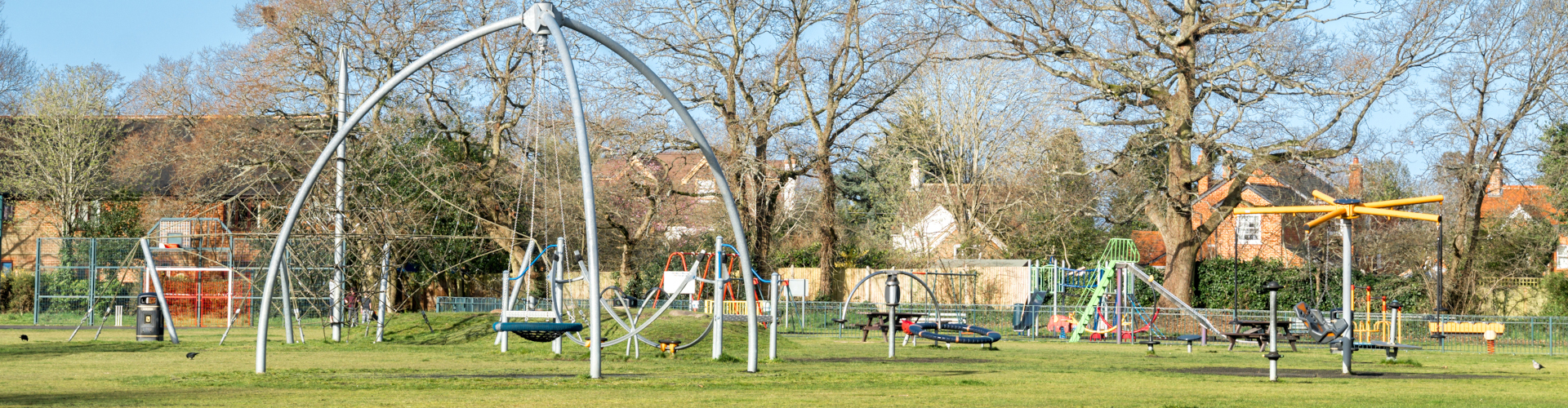 Paly equipment in Mortimer